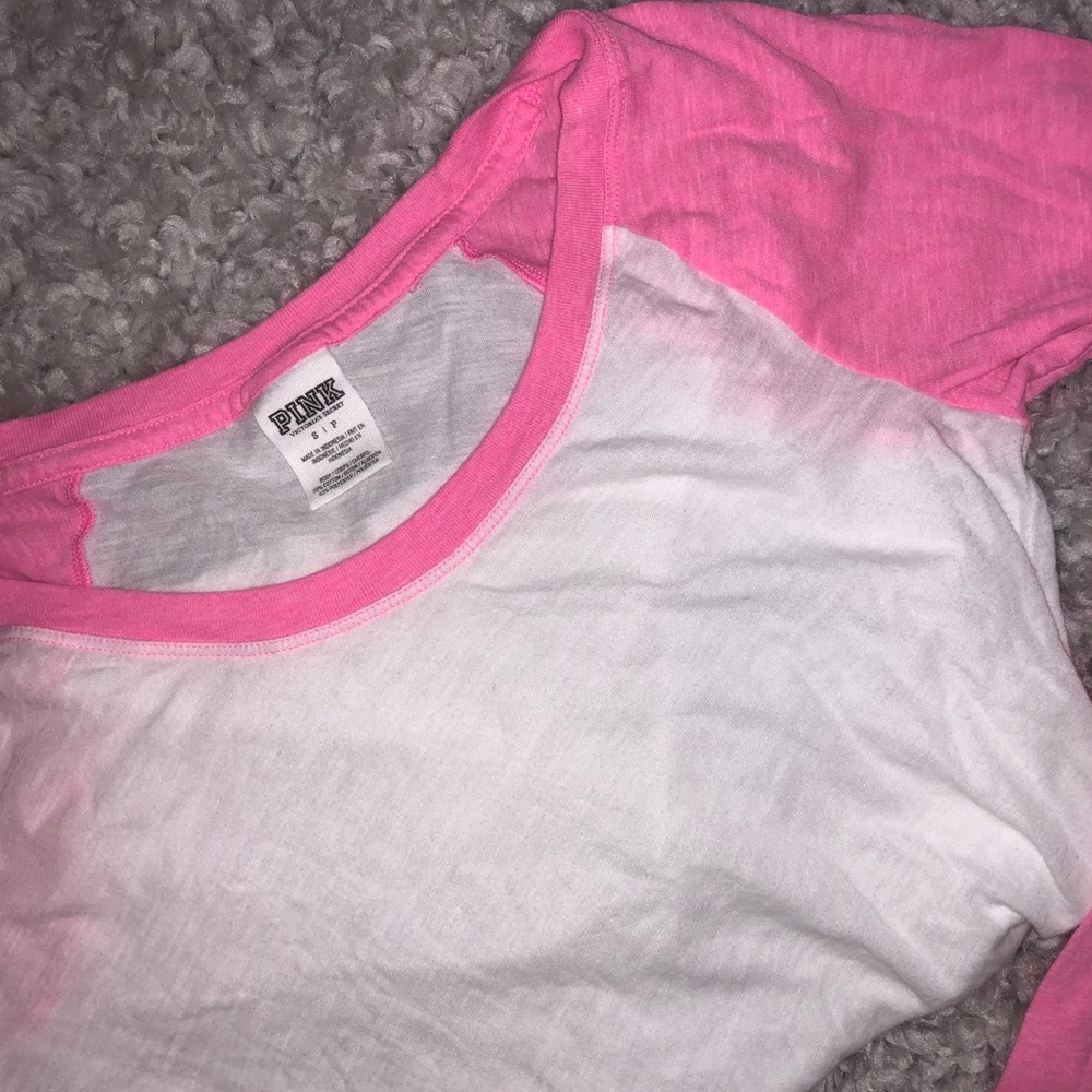 Pink tee